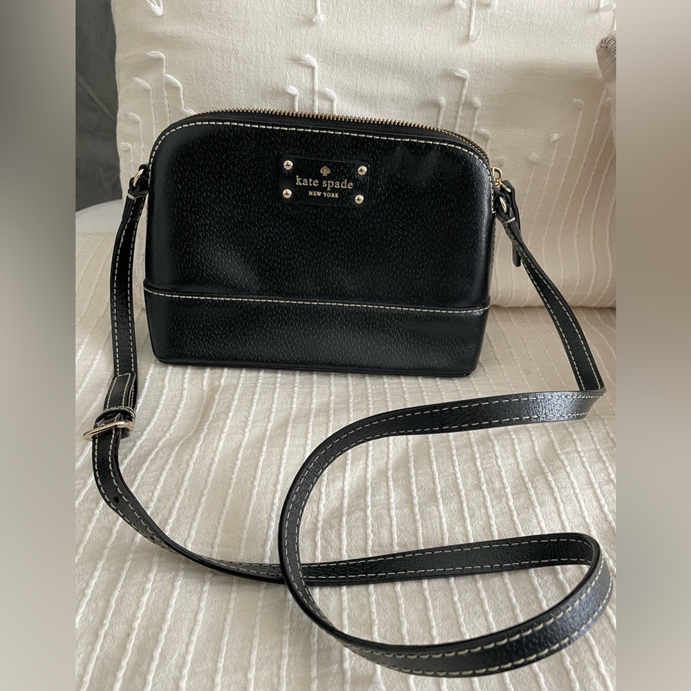 Kate Spade Crossbody Purse. Black